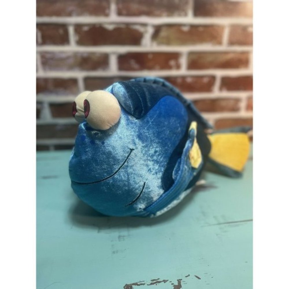 Finding Dory Disney Store Authentic 16" Bean filled Plush Fish Finding Nemo